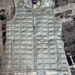 The North Face Women's Silver Quilted Vest